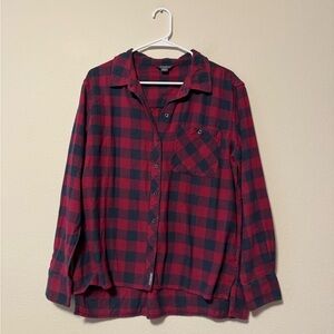5/$55 !! 🔥 Eddie Bauer Red and Black Checkered Shirt